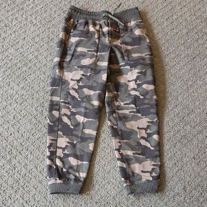 Wonder Nation Kids Camouflage Joggers S 6-7